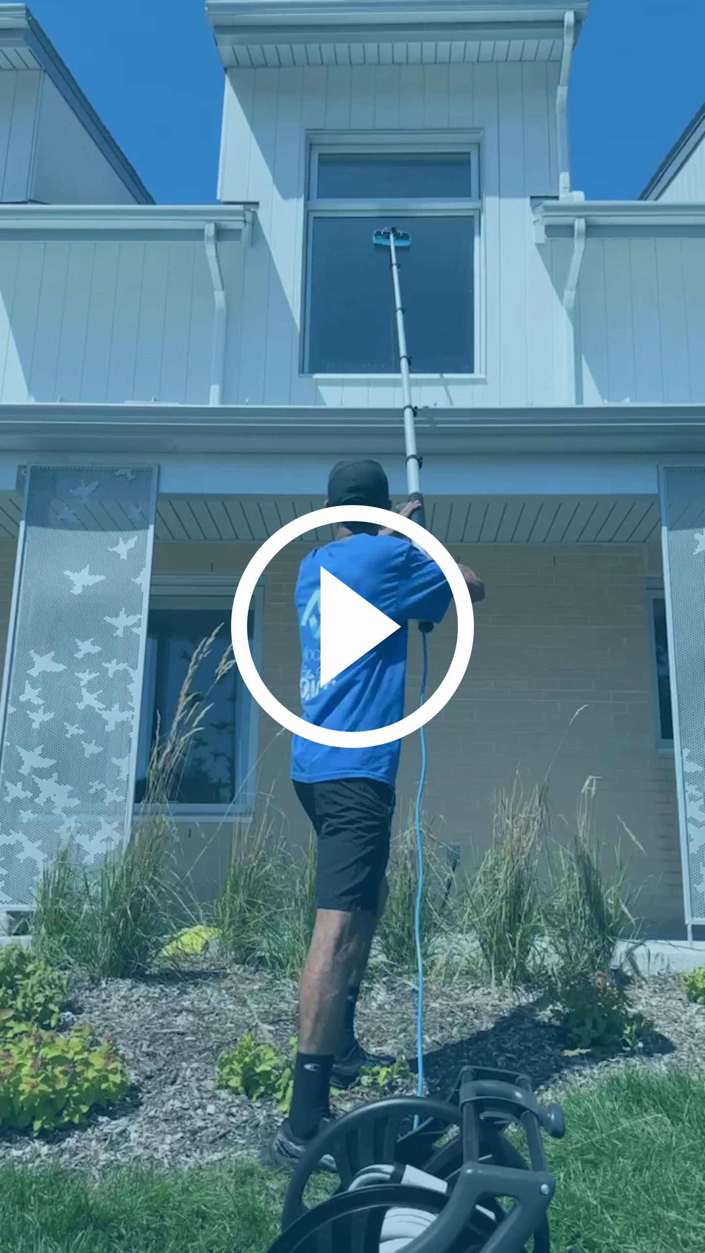 vlcsnap-2025-09-07-19h25m44s376